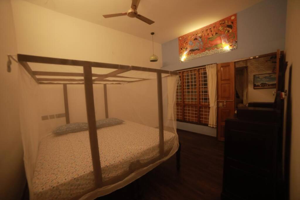 Anandam Stays - Premium 3Bhk Plush Homestay, Vaikom Near Kumarakom Exteriör bild